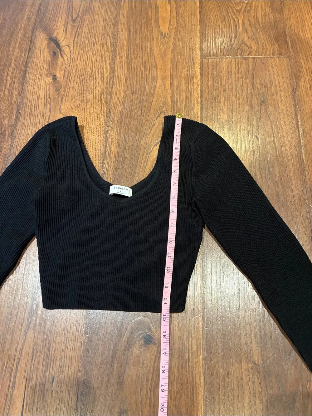 Babaton Black Ribbed Long-Sleeve Scoop Crop Top